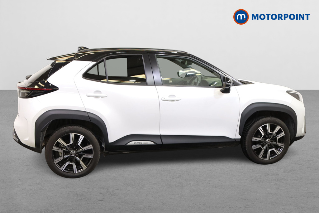 Toyota Yaris Cross Premiere Edition Automatic Petrol-Electric Hybrid Estate - Stock Number (1572397) - Drivers side
