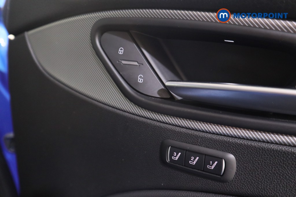 Alfa Romeo Stelvio Veloce Automatic Petrol SUV - Stock Number (1574009) - 12th supplementary image
