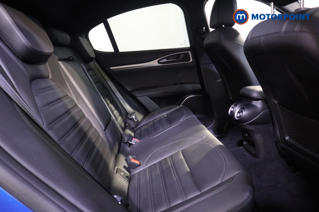 Alfa Romeo Stelvio Veloce Automatic Petrol SUV - Stock Number (1574009) - 15th supplementary image
