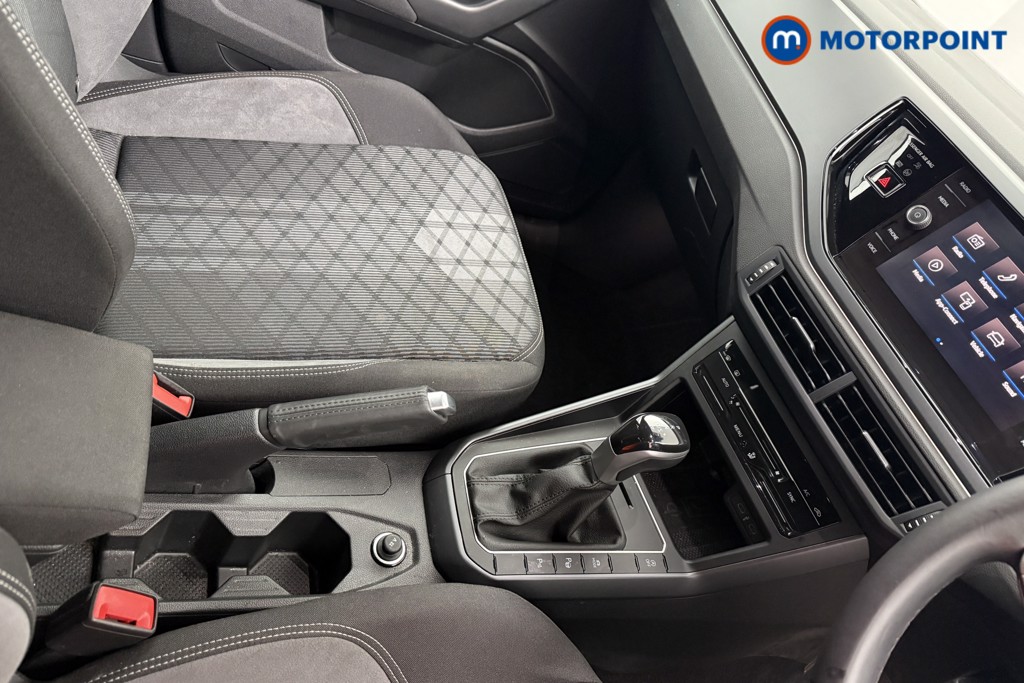 Volkswagen Taigo R-Line Automatic Petrol SUV - Stock Number (1574010) - 17th supplementary image