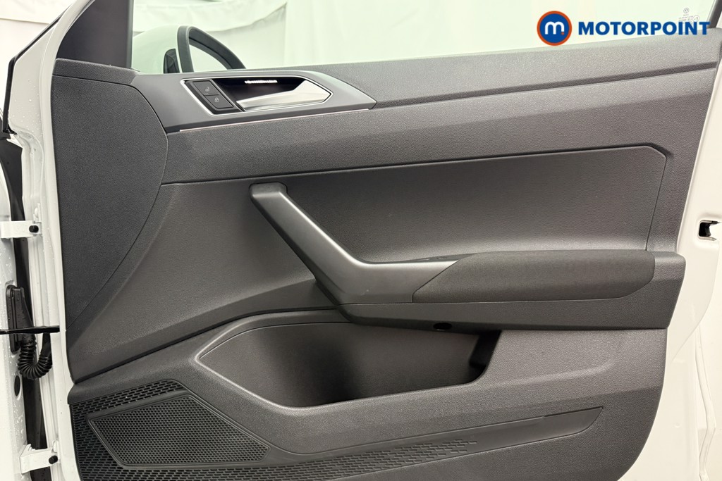 Volkswagen Taigo R-Line Automatic Petrol SUV - Stock Number (1574010) - 19th supplementary image