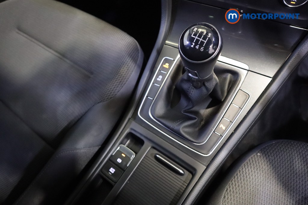Volkswagen Golf Match Edition Manual Petrol Hatchback - Stock Number (1574832) - 5th supplementary image