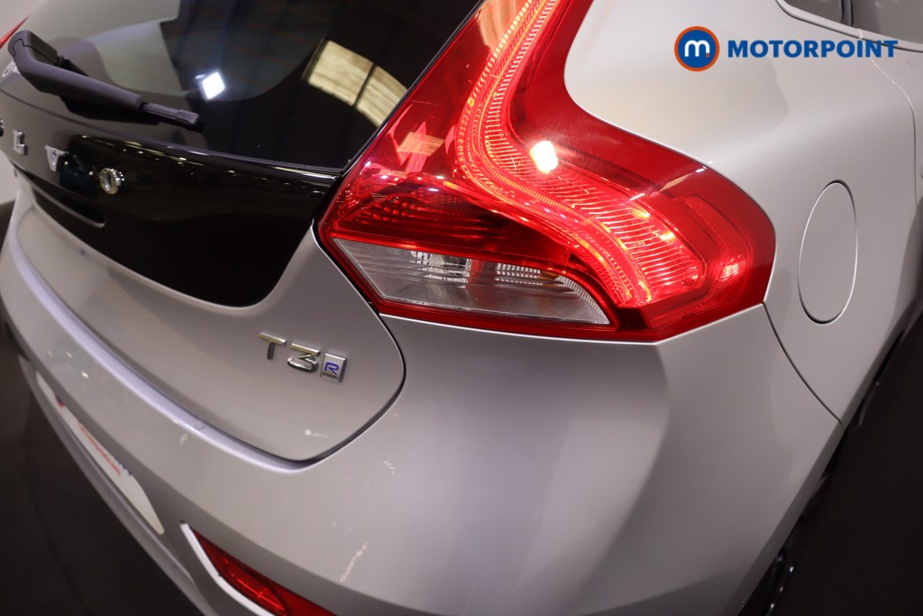 Volvo V40 R Design Nav Plus Automatic Petrol Hatchback - Stock Number (1575714) - 21st supplementary image