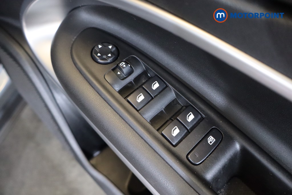Jeep Avenger Summit Automatic Electric SUV - Stock Number (1575759) - 20th supplementary image