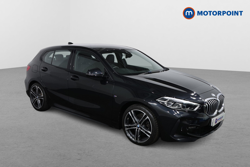 BMW 1 Series M Sport Manual Diesel Hatchback - Stock Number (1575909) - Drivers side front corner
