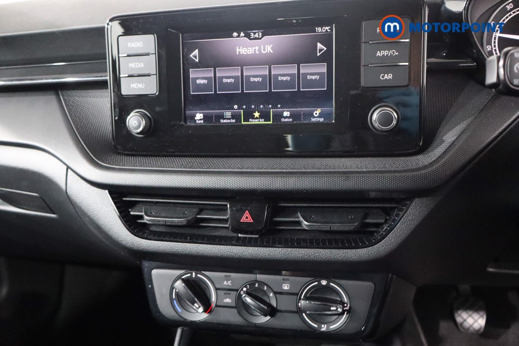 Skoda Fabia Se Comfort Manual Petrol Hatchback - Stock Number (1575926) - 15th supplementary image