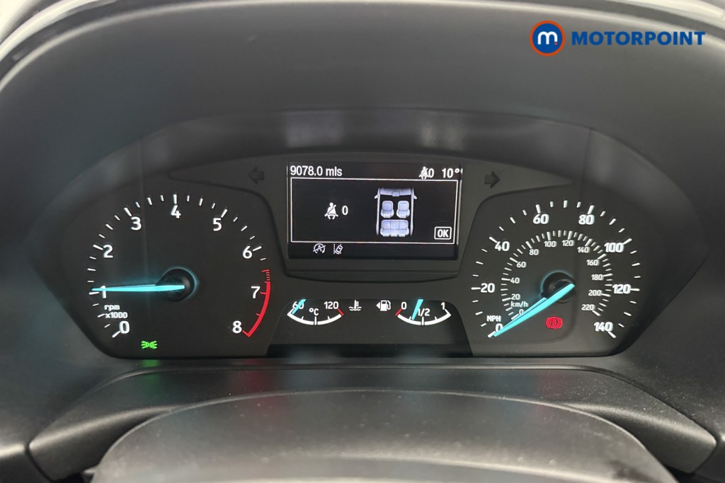 Ford Fiesta Zetec Manual Petrol Hatchback - Stock Number (1575965) - 4th supplementary image