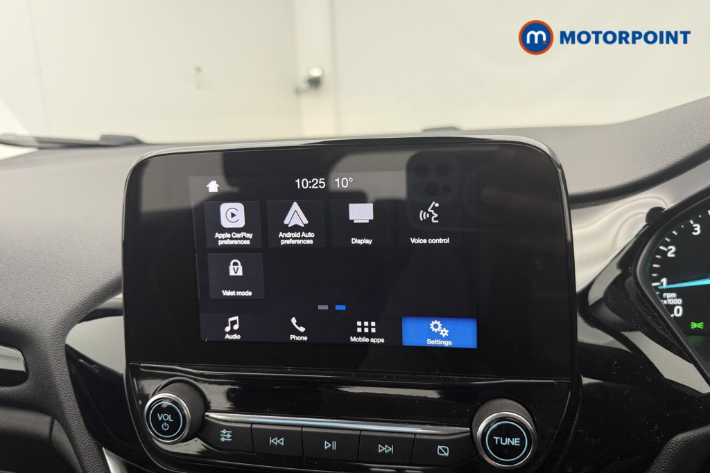 Ford Fiesta Zetec Manual Petrol Hatchback - Stock Number (1575965) - 7th supplementary image