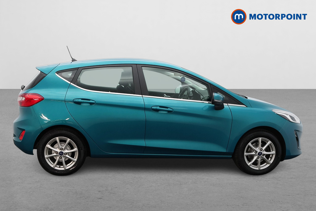 Ford Fiesta Zetec Manual Petrol Hatchback - Stock Number (1575965) - Drivers side