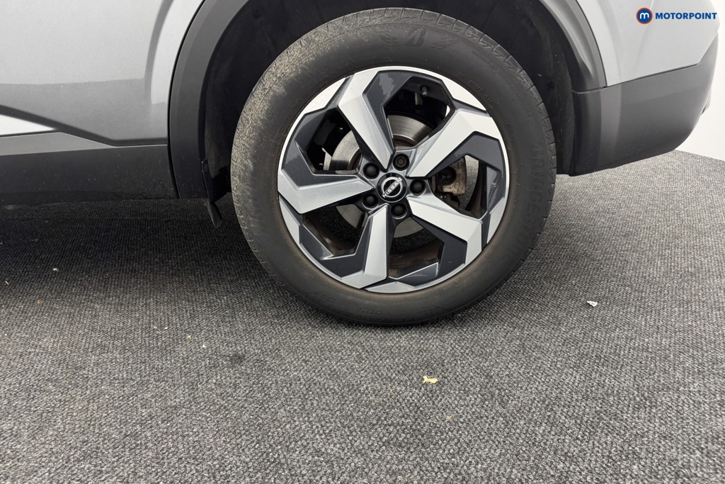 Nissan Qashqai N-Connecta Automatic Petrol SUV - Stock Number (1576095) - 27th supplementary image