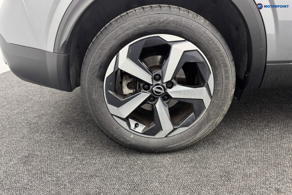 Nissan Qashqai N-Connecta Automatic Petrol SUV - Stock Number (1576095) - 28th supplementary image