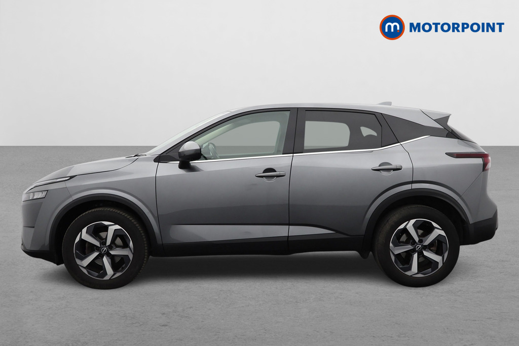 Nissan Qashqai N-Connecta Automatic Petrol SUV - Stock Number (1576095) - Passenger side