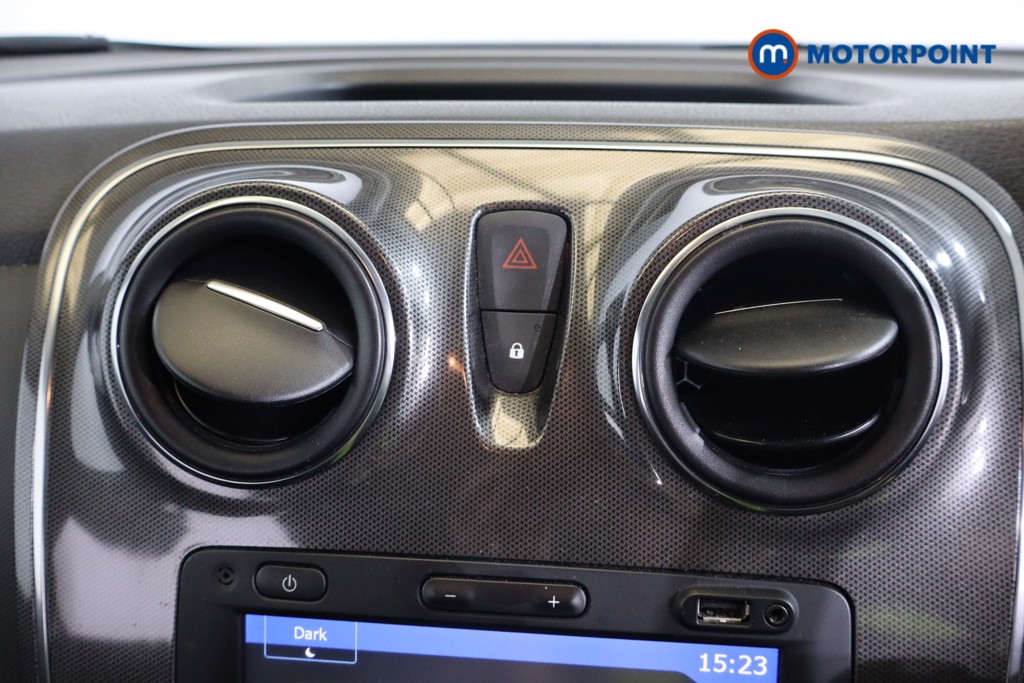 Dacia Sandero Stepway Comfort Manual Petrol Hatchback - Stock Number (1576100) - 4th supplementary image