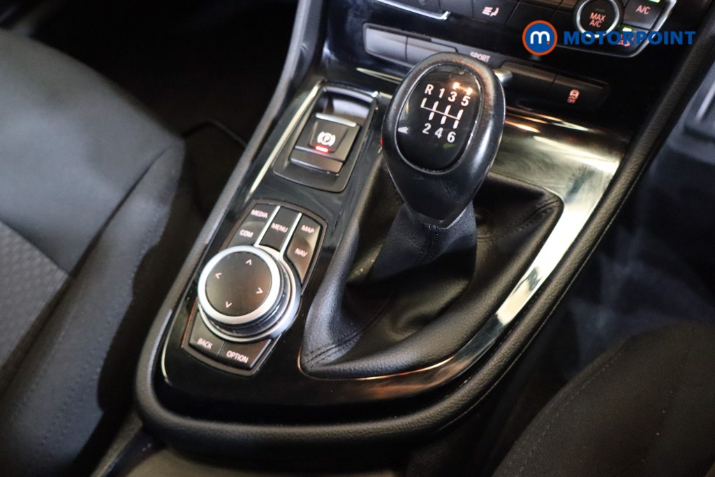 BMW 2 Series SE Manual Petrol Estate - Stock Number (1576167) - 12th supplementary image