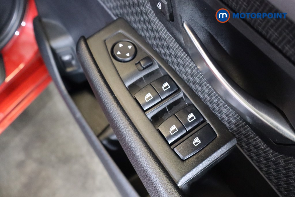 BMW 2 Series SE Manual Petrol Estate - Stock Number (1576167) - 18th supplementary image