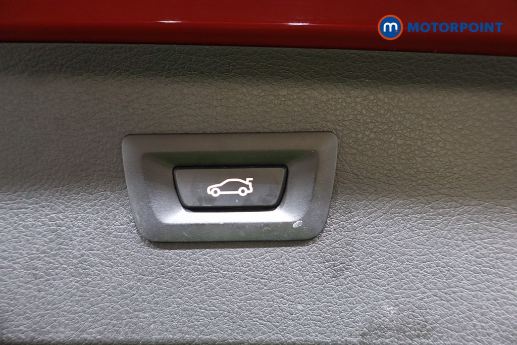 BMW 2 Series SE Manual Petrol Estate - Stock Number (1576167) - 24th supplementary image