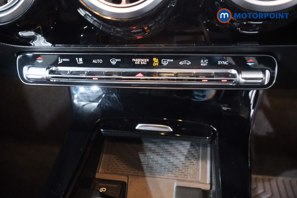 Mercedes-Benz CLA Amg Line Automatic Petrol Coupe - Stock Number (1576345) - 17th supplementary image