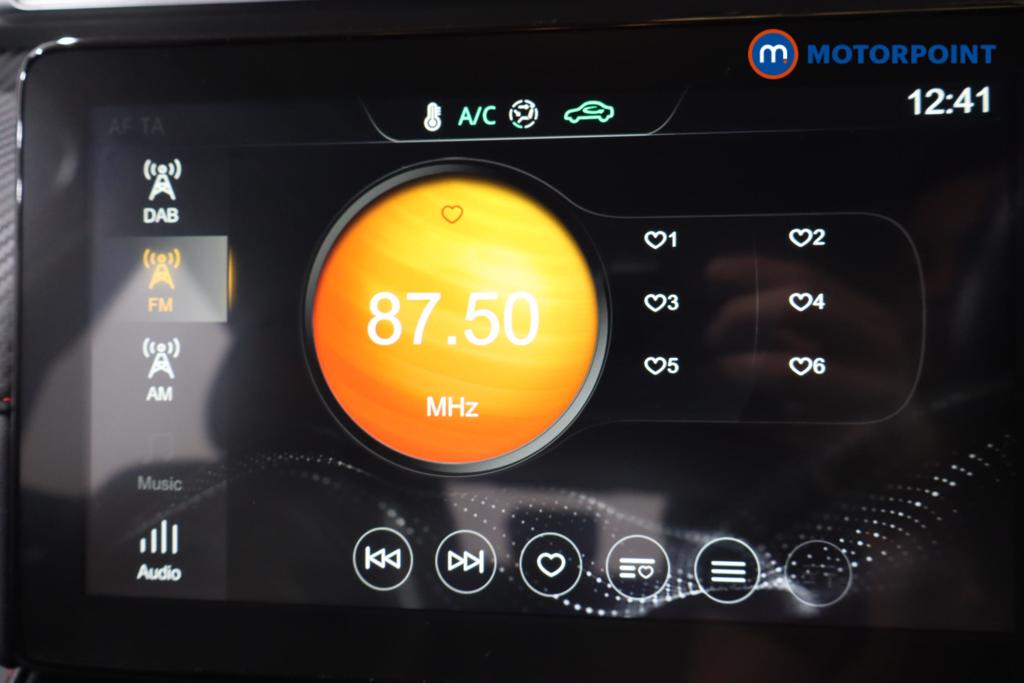 Mg Motor Uk ZS Exclusive Automatic Petrol SUV - Stock Number (1576667) - 6th supplementary image