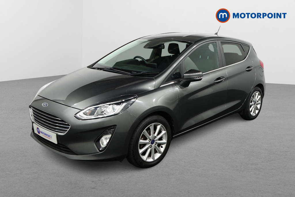 Ford Fiesta Titanium Manual Petrol Hatchback - Stock Number (1577103) - Passenger side front corner