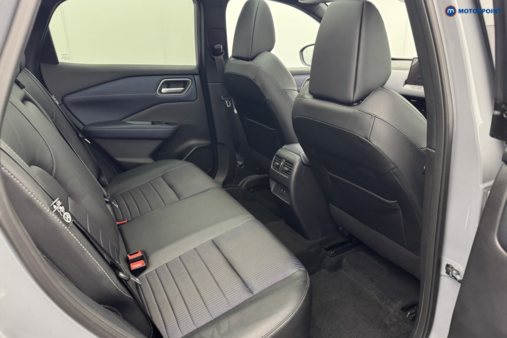 Nissan Qashqai Tekna Automatic Petrol-Electric Hybrid SUV - Stock Number (1577119) - 7th supplementary image