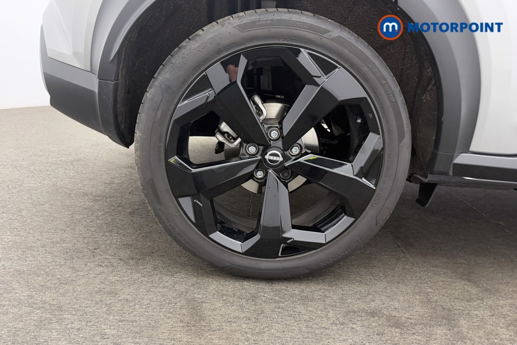 Nissan Juke Tekna Automatic Petrol SUV - Stock Number (1577145) - 23rd supplementary image