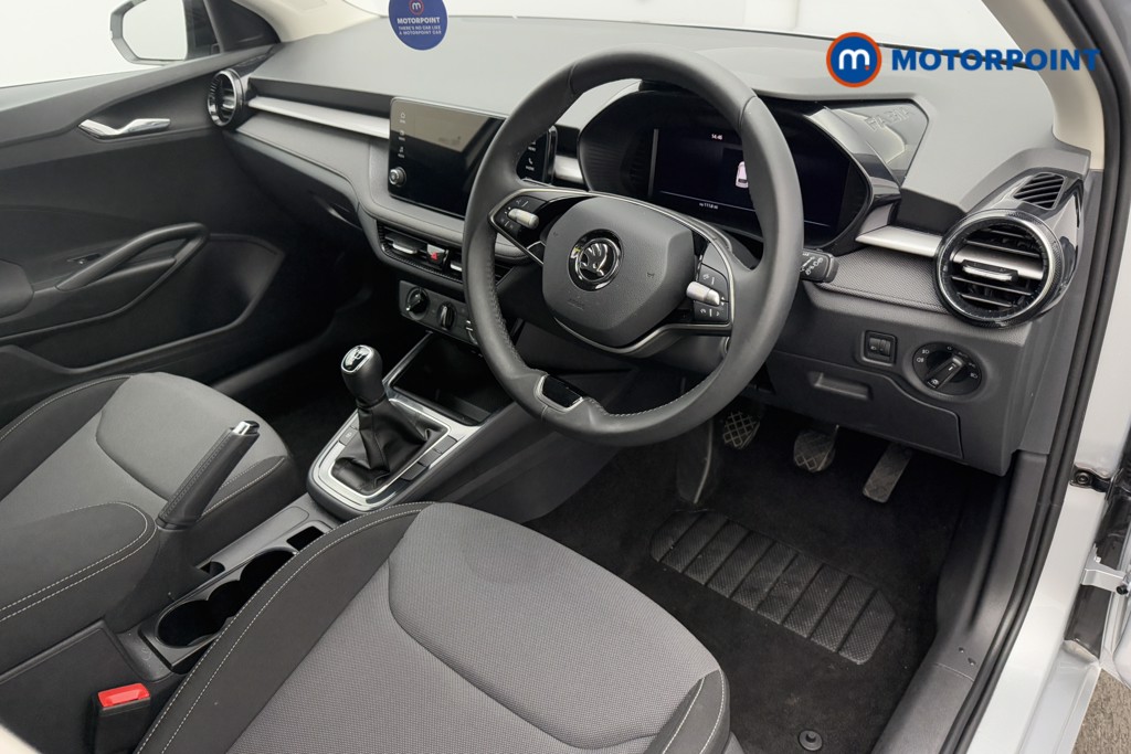 Skoda Fabia Colour Edition Manual Petrol Hatchback - Stock Number (1577239) - 6th supplementary image