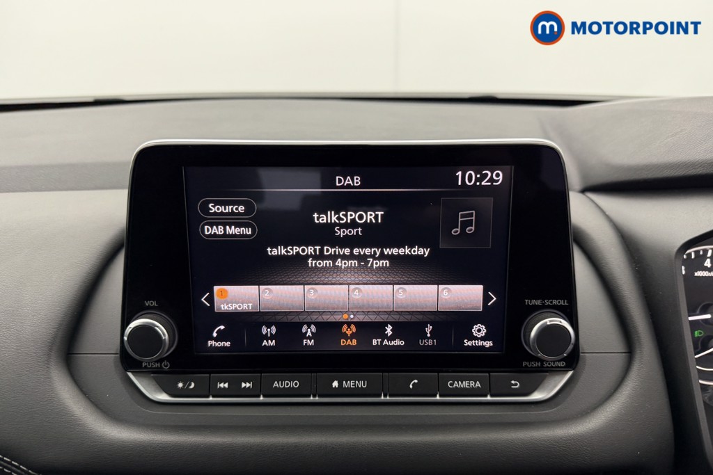 Nissan Qashqai Acenta Premium Automatic Petrol SUV - Stock Number (1577519) - 5th supplementary image