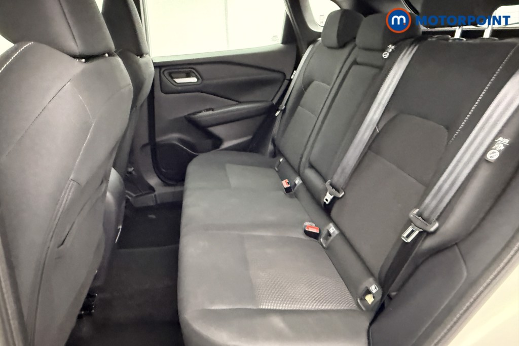 Nissan Qashqai Acenta Premium Automatic Petrol SUV - Stock Number (1577519) - 19th supplementary image