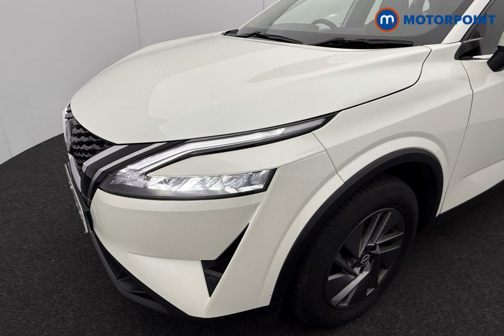 Nissan Qashqai Acenta Premium Automatic Petrol SUV - Stock Number (1577519) - 24th supplementary image