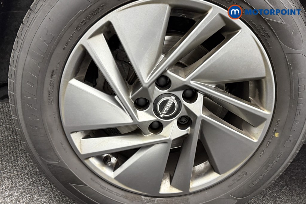 Nissan Qashqai Acenta Premium Manual Petrol SUV - Stock Number (1577535) - 26th supplementary image