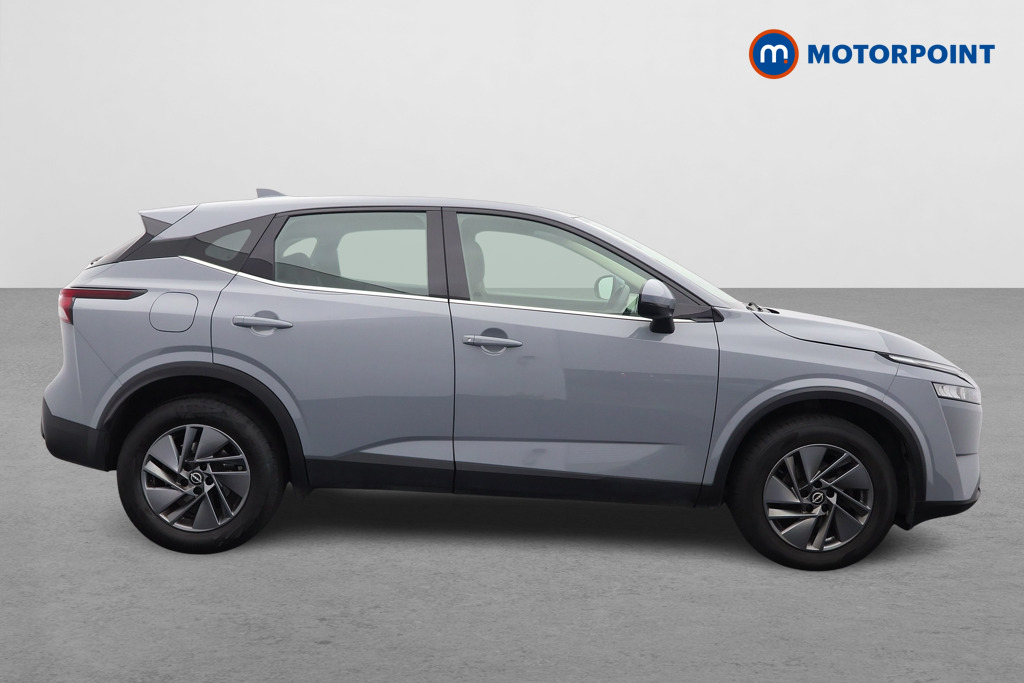Nissan Qashqai Acenta Premium Manual Petrol SUV - Stock Number (1577535) - Drivers side