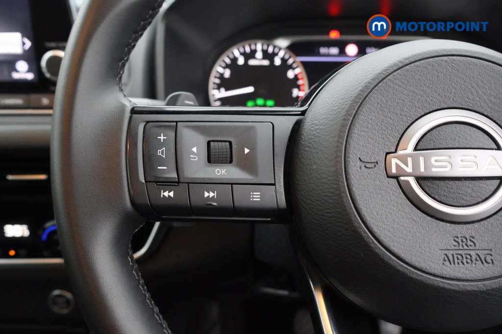 Nissan Qashqai Acenta Premium Automatic Petrol SUV - Stock Number (1577540) - 2nd supplementary image