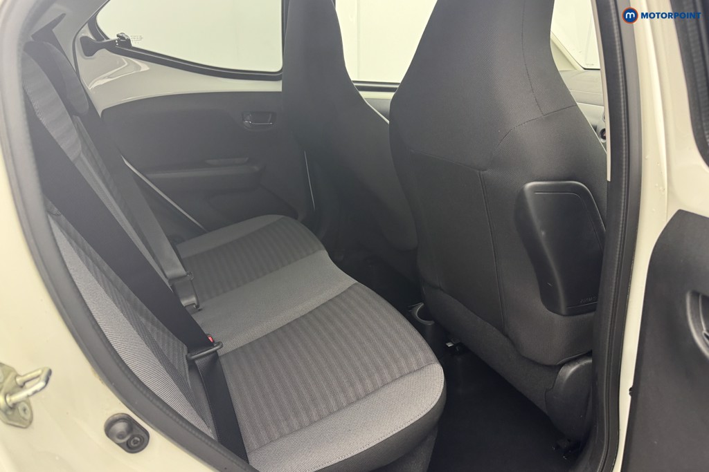 Toyota Aygo X-Trend Manual Petrol Hatchback - Stock Number (1577558) - 7th supplementary image