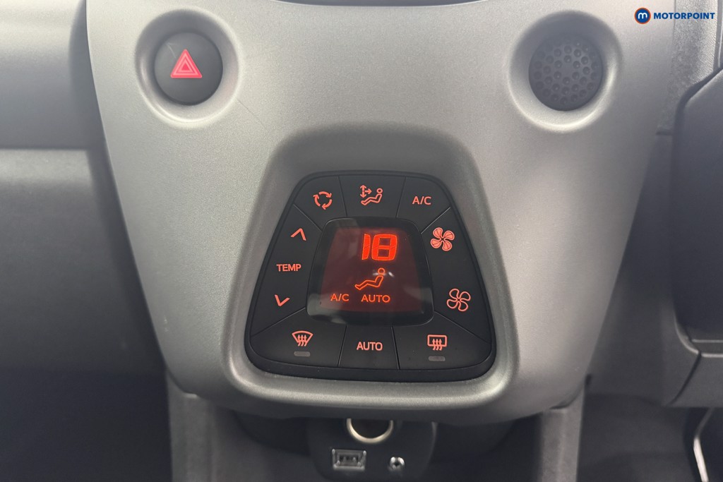 Toyota Aygo X-Trend Manual Petrol Hatchback - Stock Number (1577558) - 14th supplementary image
