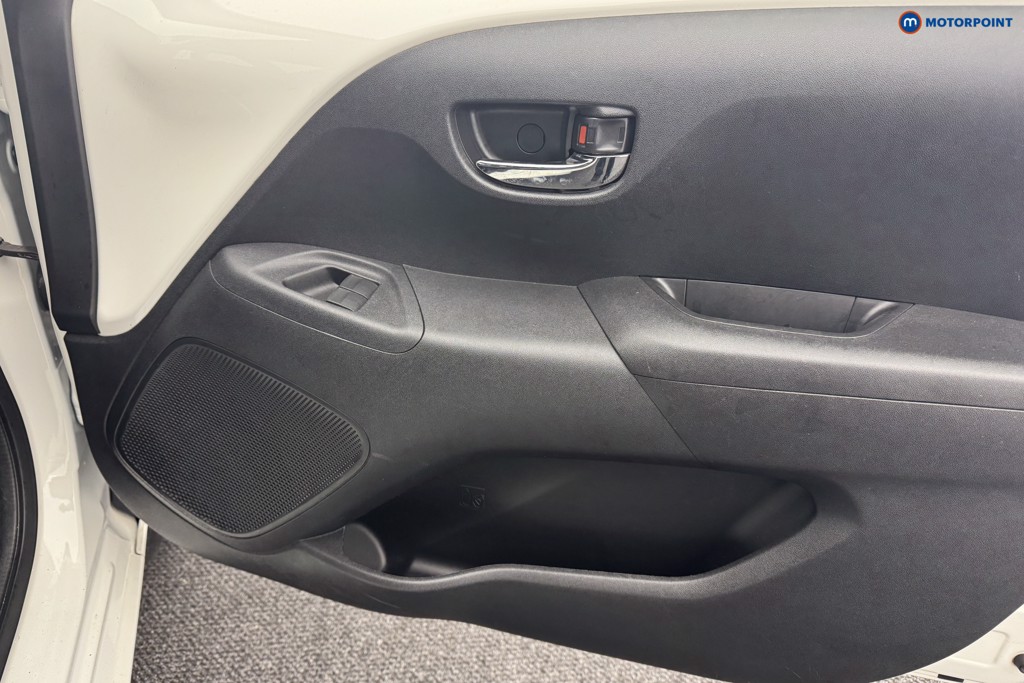 Toyota Aygo X-Trend Manual Petrol Hatchback - Stock Number (1577558) - 15th supplementary image