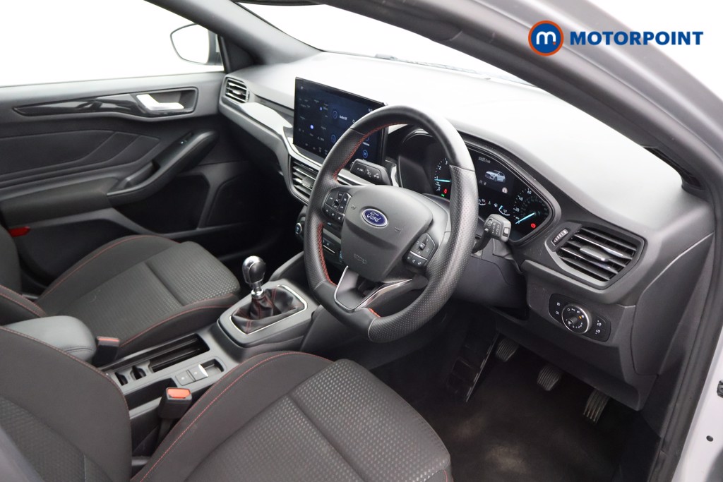 Ford Focus St-Line Manual Petrol Hatchback - Stock Number (1577643) - 9th supplementary image