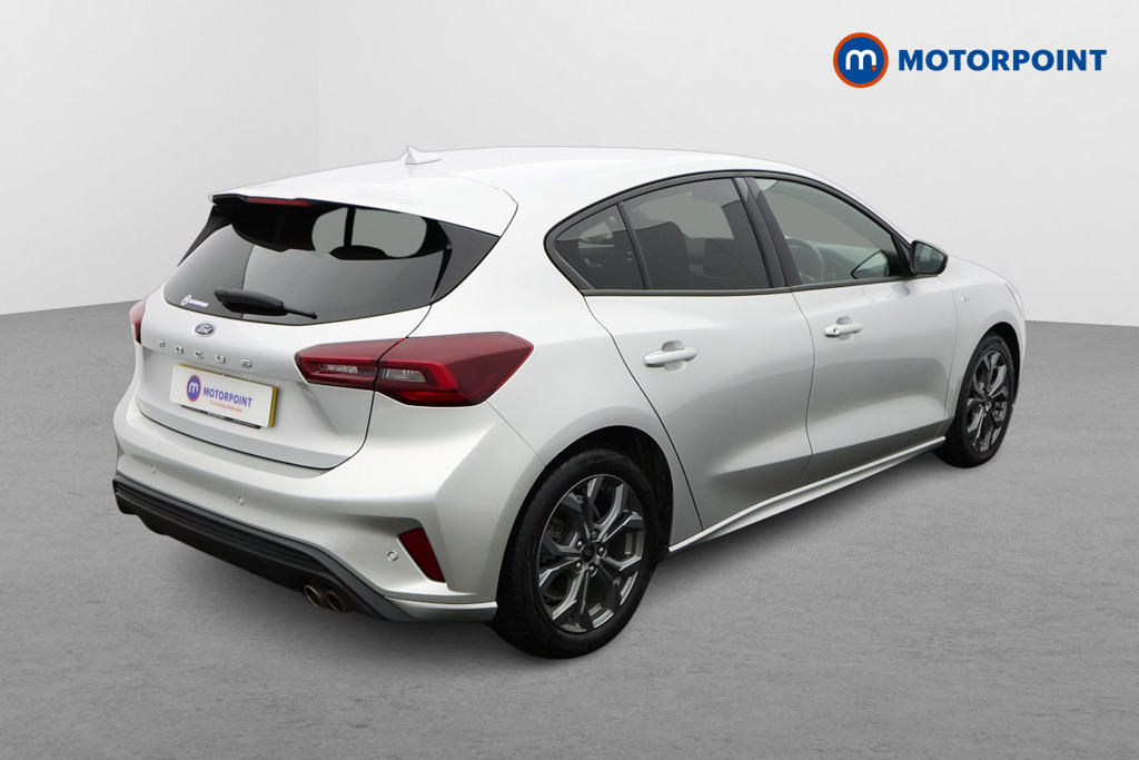 Ford Focus St-Line Manual Petrol Hatchback - Stock Number (1577643) - Drivers side rear corner