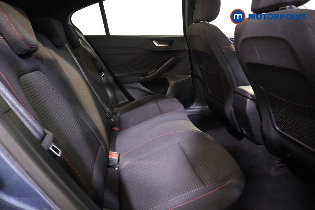 Ford Focus St-Line Manual Petrol Hatchback - Stock Number (1577654) - 12th supplementary image