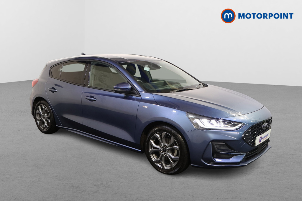 Ford Focus St-Line Manual Petrol Hatchback - Stock Number (1577654) - Drivers side front corner