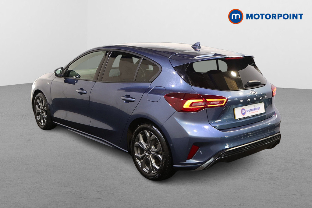 Ford Focus St-Line Manual Petrol Hatchback - Stock Number (1577654) - Passenger side rear corner