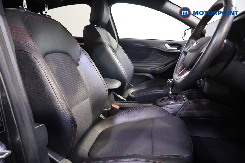 Ford Focus St-Line X Manual Petrol Hatchback - Stock Number (1577985) - 14th supplementary image