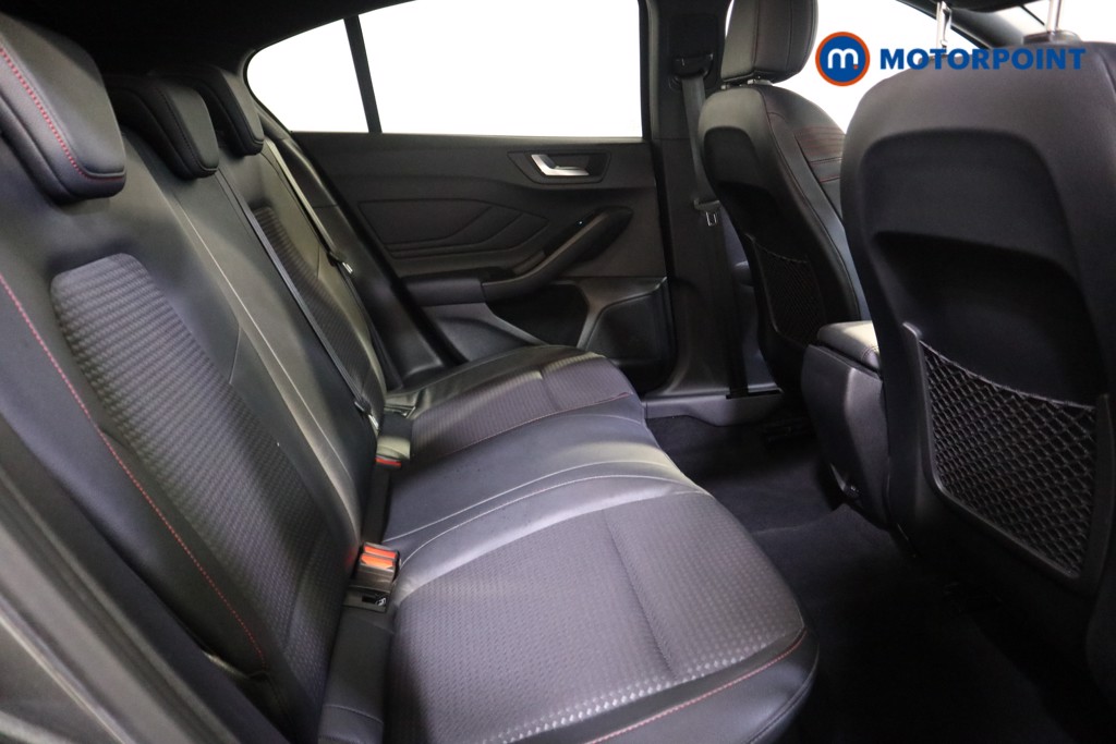 Ford Focus St-Line X Manual Petrol Hatchback - Stock Number (1577985) - 15th supplementary image