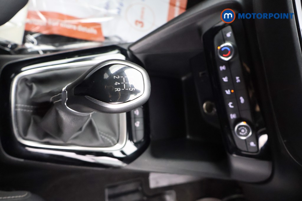 Vauxhall Corsa Elite Edition Manual Petrol Hatchback - Stock Number (1578057) - 6th supplementary image