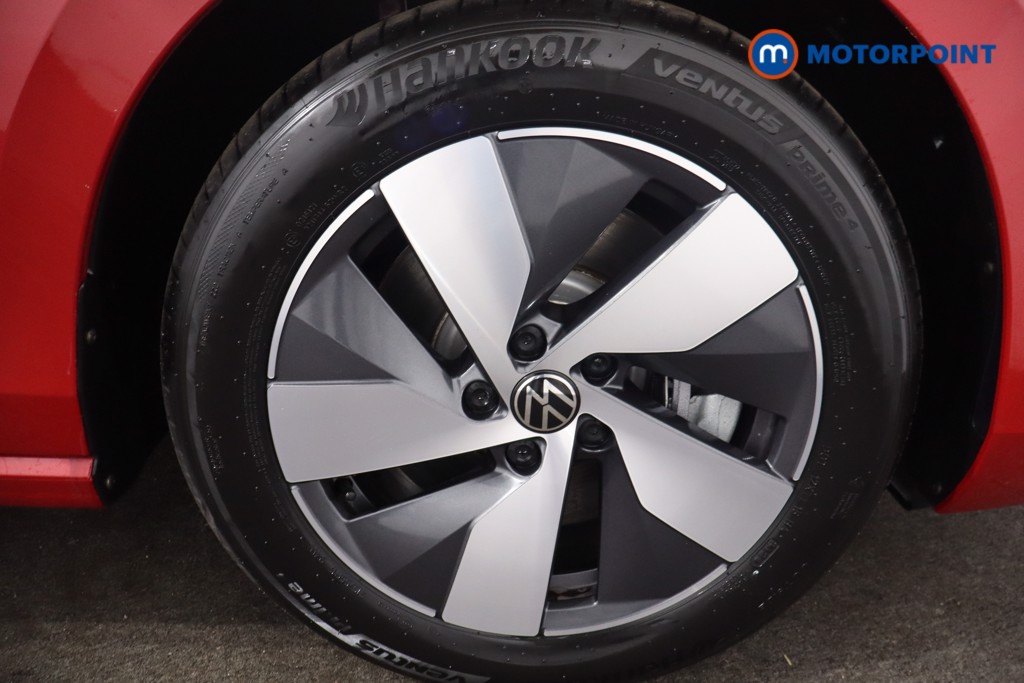 Volkswagen Passat Life Automatic Petrol Plug-In Hybrid Estate - Stock Number (1578078) - 12th supplementary image