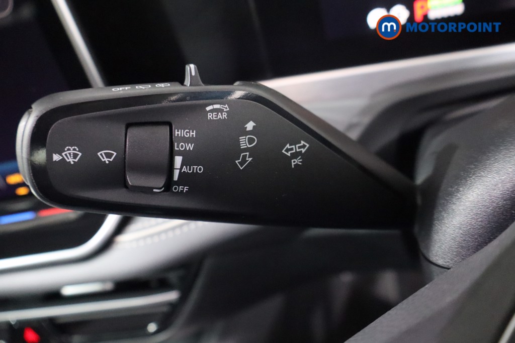 Volkswagen Passat Life Automatic Petrol Plug-In Hybrid Estate - Stock Number (1578078) - 16th supplementary image