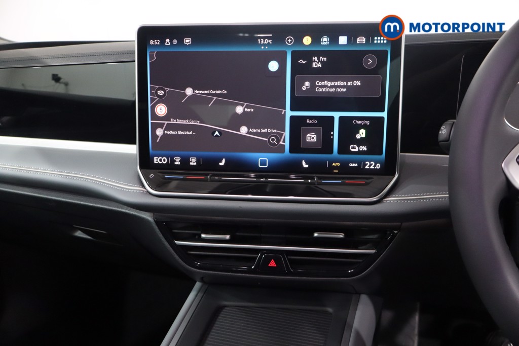 Volkswagen Passat Life Automatic Petrol Plug-In Hybrid Estate - Stock Number (1578078) - 19th supplementary image