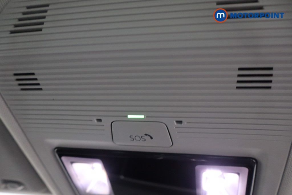 Volkswagen Passat Life Automatic Petrol Plug-In Hybrid Estate - Stock Number (1578078) - 23rd supplementary image