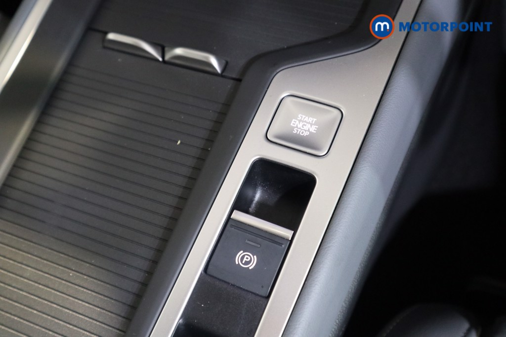 Volkswagen Passat Life Automatic Petrol Plug-In Hybrid Estate - Stock Number (1578105) - 7th supplementary image