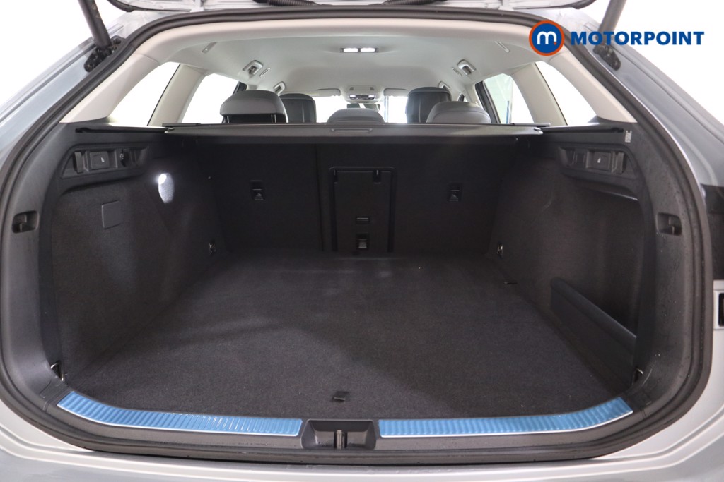 Volkswagen Passat Life Automatic Petrol Plug-In Hybrid Estate - Stock Number (1578105) - 14th supplementary image