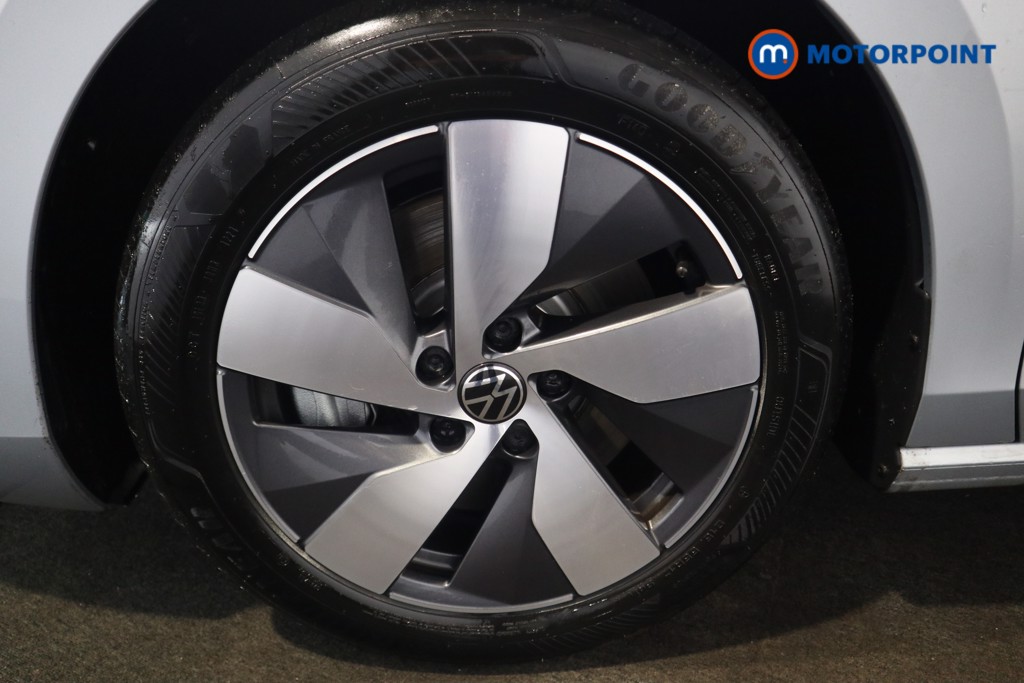 Volkswagen Passat Life Automatic Petrol Plug-In Hybrid Estate - Stock Number (1578105) - 18th supplementary image